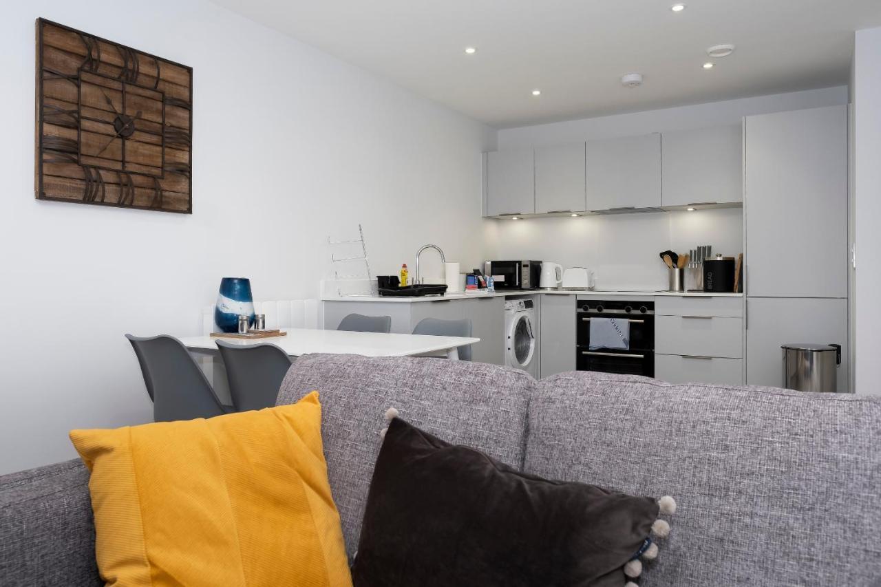 2 Putsborough - Luxury Apartment At Byron Woolacombe, Only 4 Minute Walk To Woolacombe Beach! Exterior foto